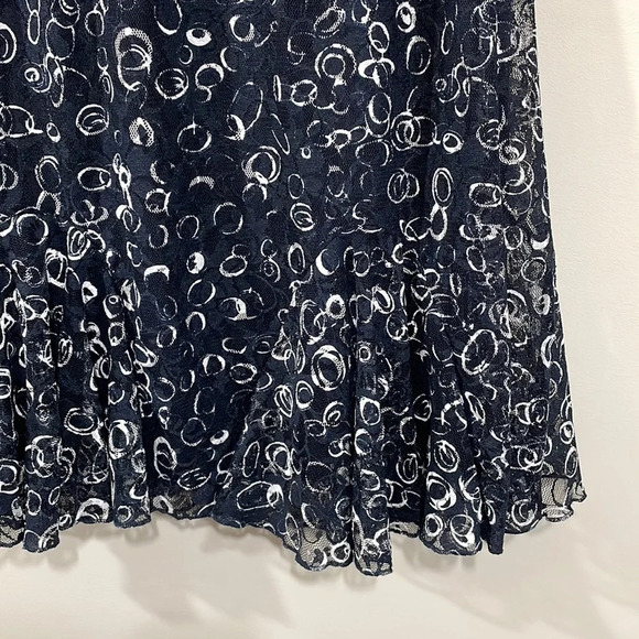 NWT Christopher & Banks Petite Lace Skirt Navy and White PS - Picture 9 of 16